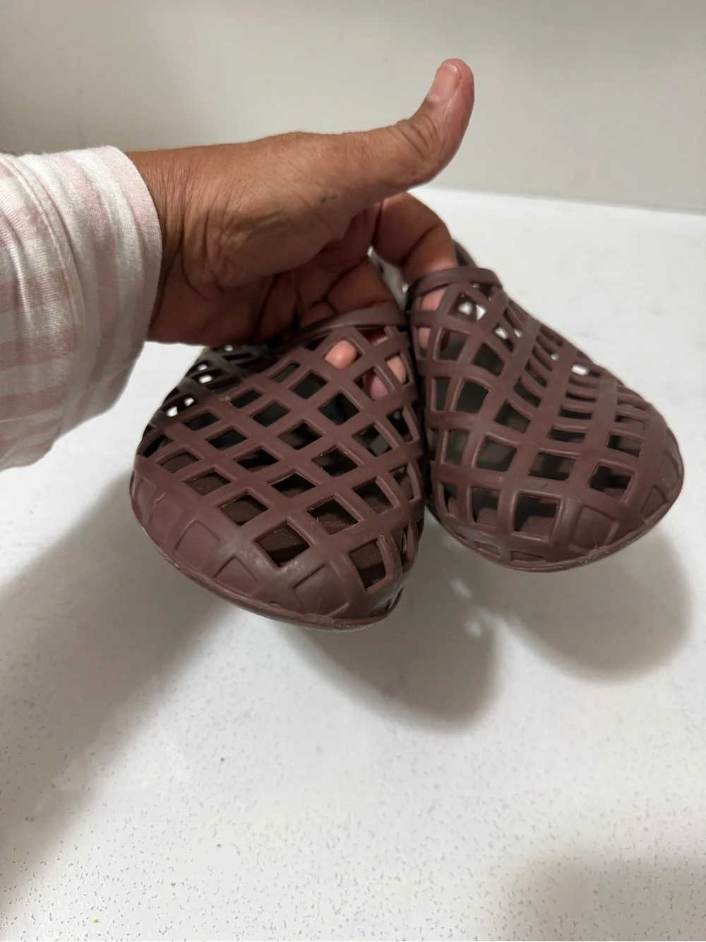 jeffreycampbell Women's Brown Lattice Slip-On Flats_3